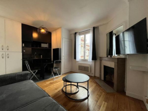 Central Typical Parisian Studio